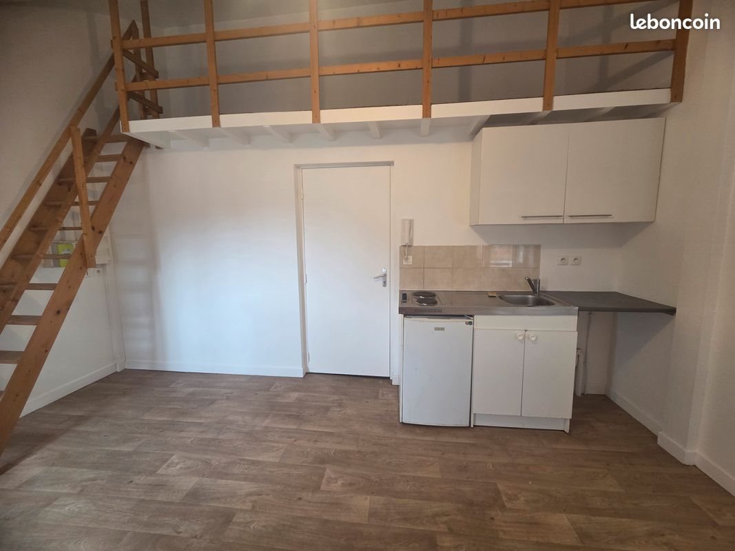 Appartement à louer, 23m², Reims