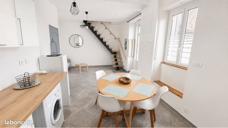 Maison à louer, 52m², Les Abrets