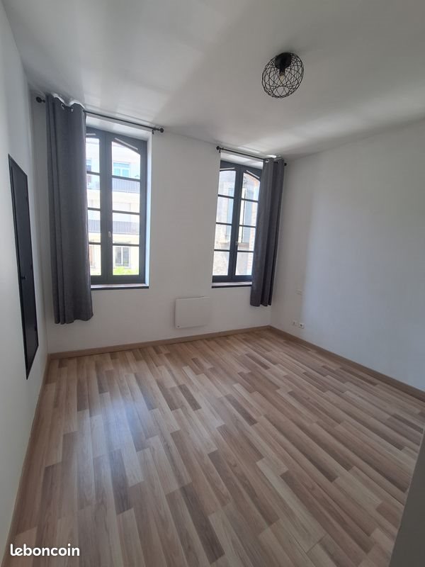 Appartement à louer, 51m², Caussade