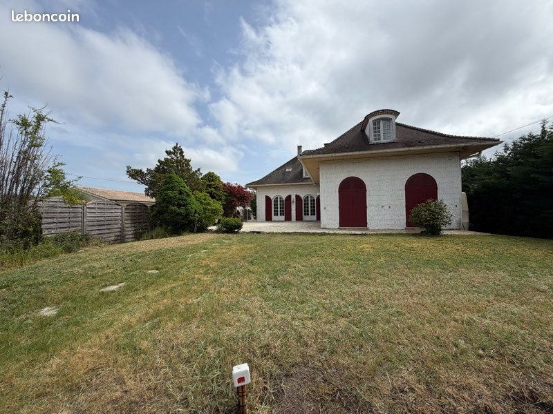 Maison à vendre, 264m², Belin-Béliet