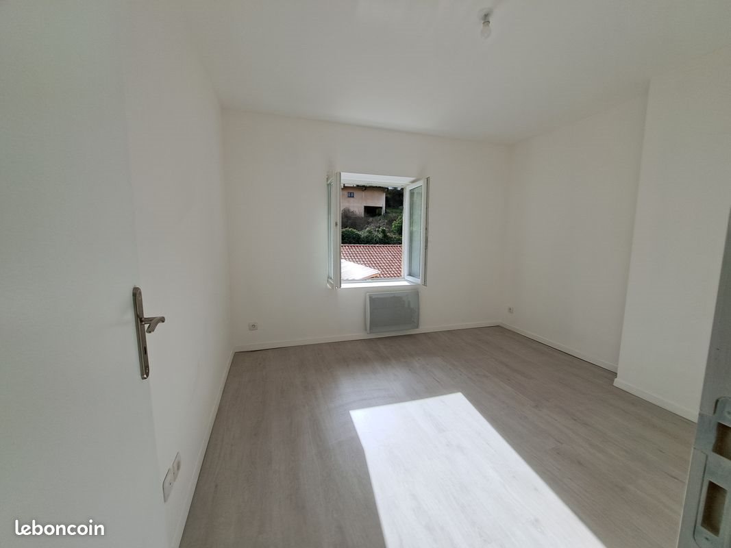 Appartement à louer, 39m², Decazeville