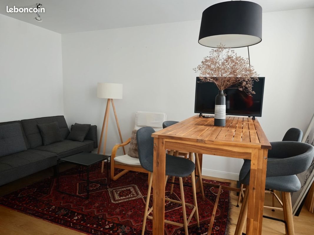 Appartement à louer, 39m², Rochefort