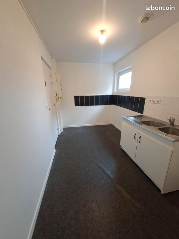Appartement à louer, 48m², Le Houlme
