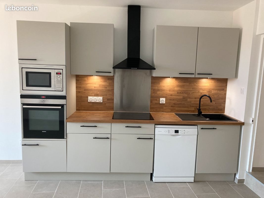 Appartement à louer, 53m², Allauch