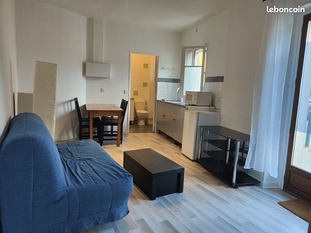 Appartement à louer, 20m², Ballancourt-sur-Essonne