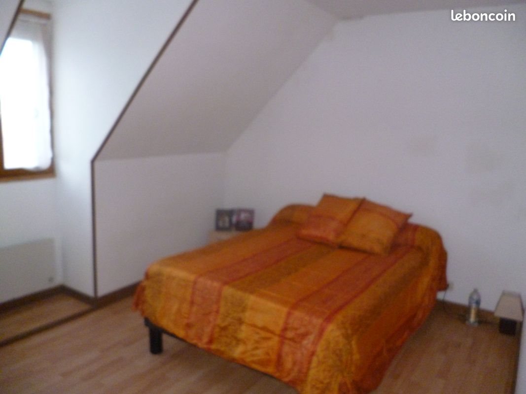 Appartement à louer, 70m², Sours