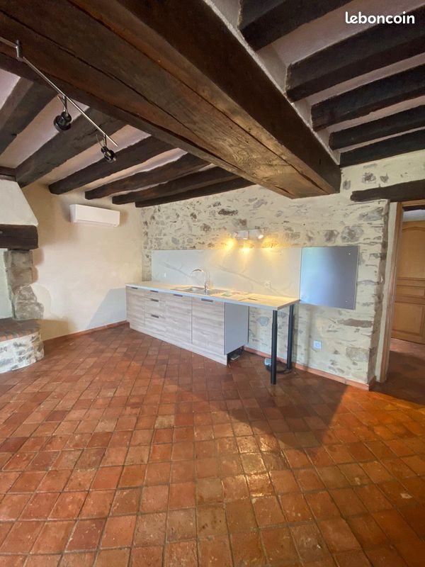 Maison à louer, 140m², Bécon-les-Granits