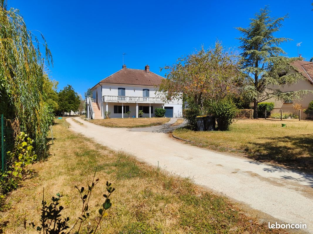 Maison à vendre, 180m², Saint-Doulchard