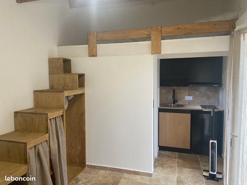 Appartement à louer, 15m², La Fare-les-Oliviers