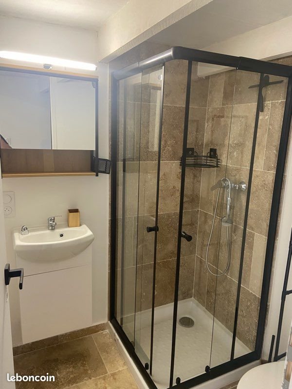 Appartement à louer, 15m², La Fare-les-Oliviers
