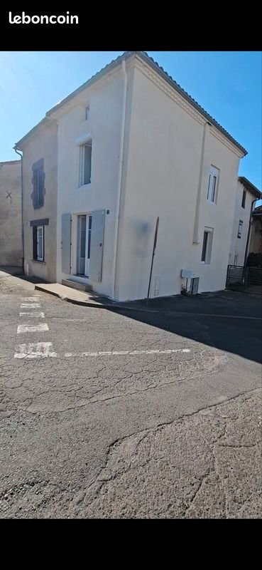 Maison à louer, 42m², Randan