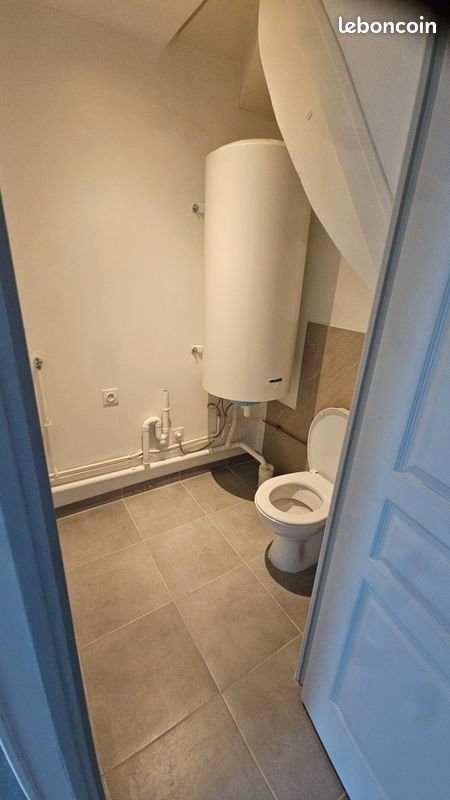 Maison à louer, 42m², Randan