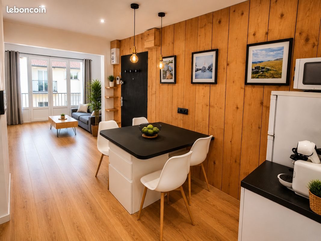Appartement à louer, 58m², Aurillac