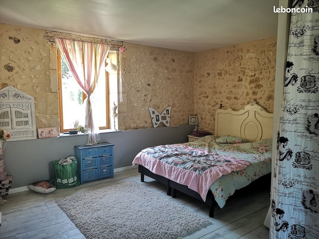 Maison à vendre, 250m², Saint-Amand-de-Vergt