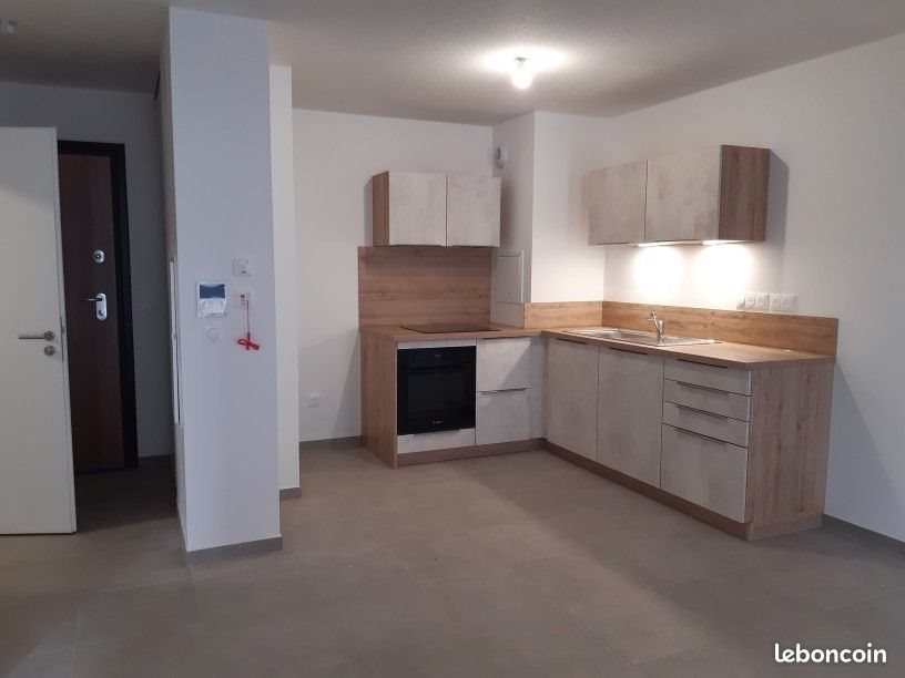 Appartement à louer, 41m², Seebach