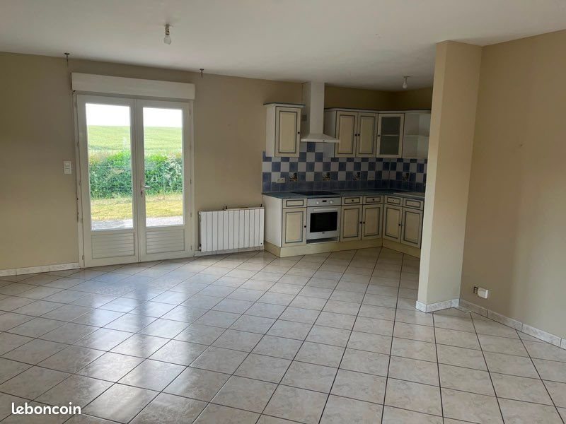 Maison à louer, 85m², Saint-Rémy-de-Sillé