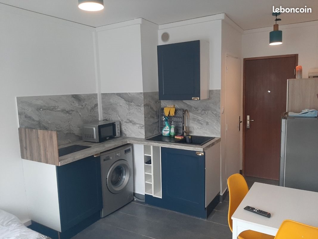 Appartement à louer, 15m², Melun