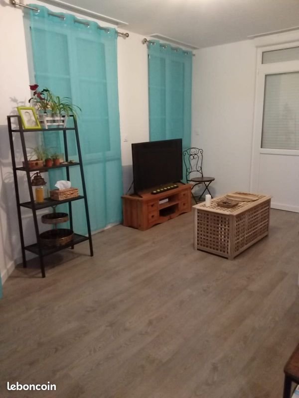 Appartement à louer, 55m², Bourg-Achard