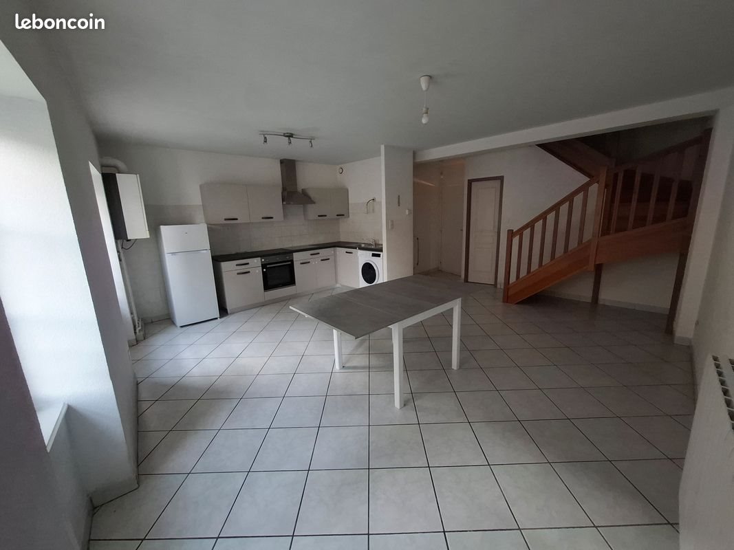 Appartement à louer, 65m², Andance
