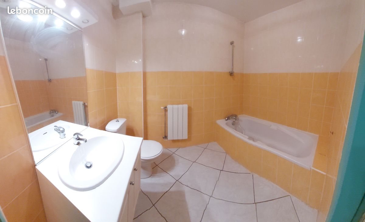 Appartement à louer, 65m², Andance