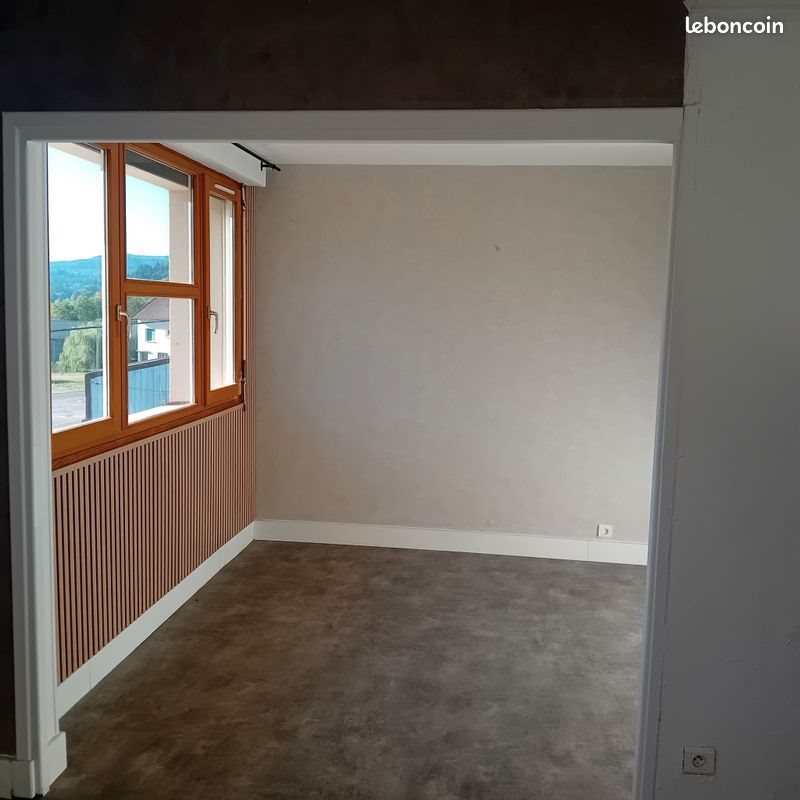 Appartement à louer, 68m², Saint-Just-en-Chevalet
