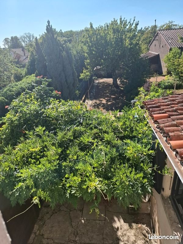 Maison à louer, 110m², Saint-Amour