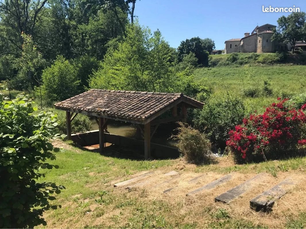 Appartement à louer, 24m², Savignac-les-Eglises