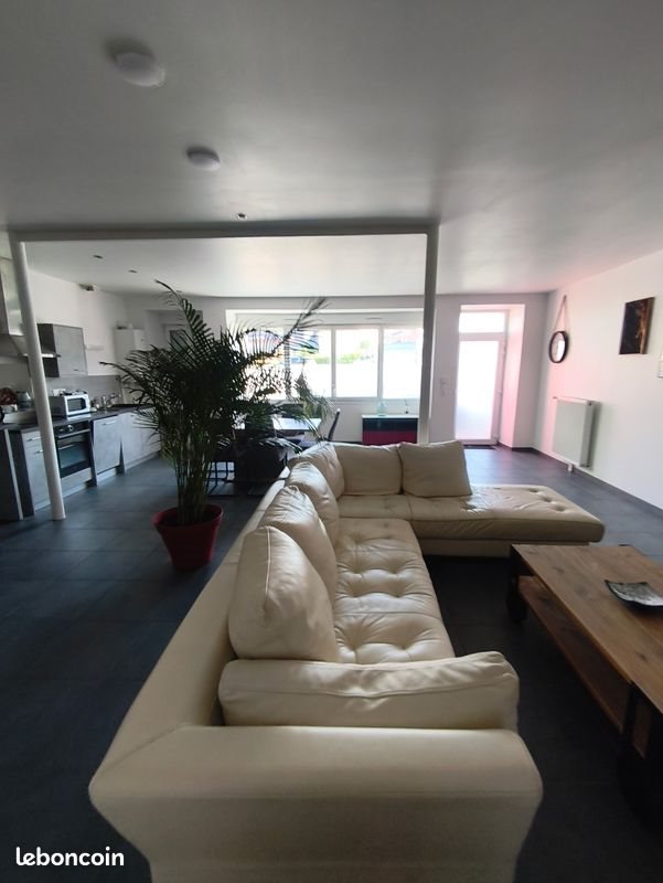 Appartement à louer, 72m², Étupes