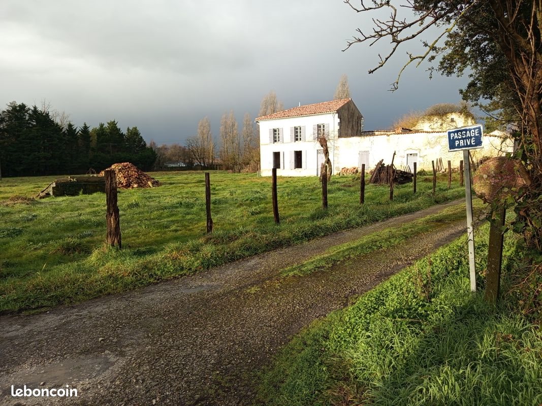 Maison à vendre, 99m², Saint-Sever-de-Saintonge