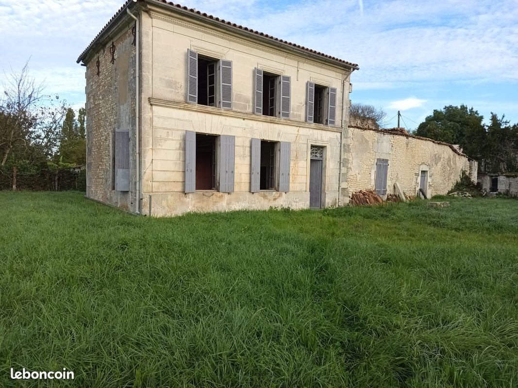 Maison à vendre, 99m², Saint-Sever-de-Saintonge