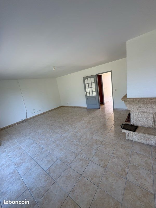 Maison à louer, 100m², La Villedieu-du-Clain