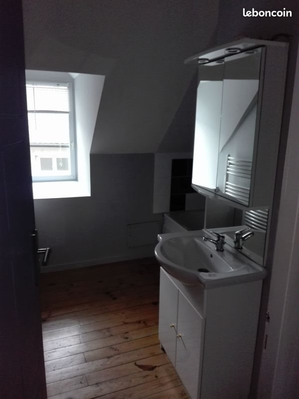 Maison à louer, 80m², Bort-les-Orgues
