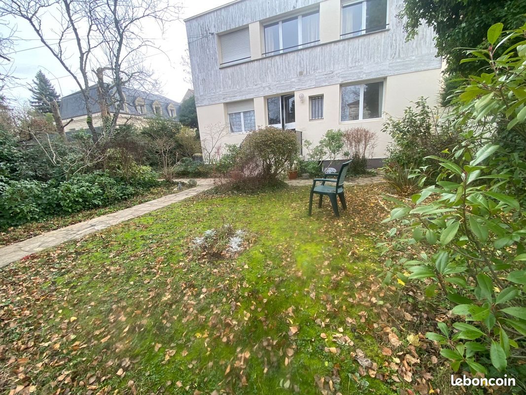 Appartement à louer, 18m², Châtenay-Malabry