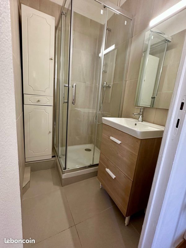 Appartement à louer, 32m², Marseille 5ème