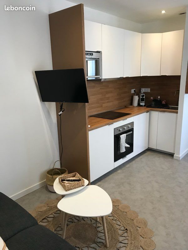 Appartement à louer, 29m², Sète