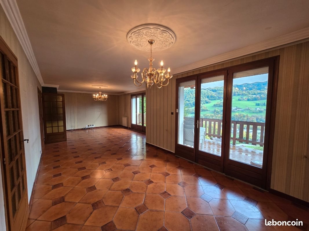 Maison à vendre, 306m², Marthod