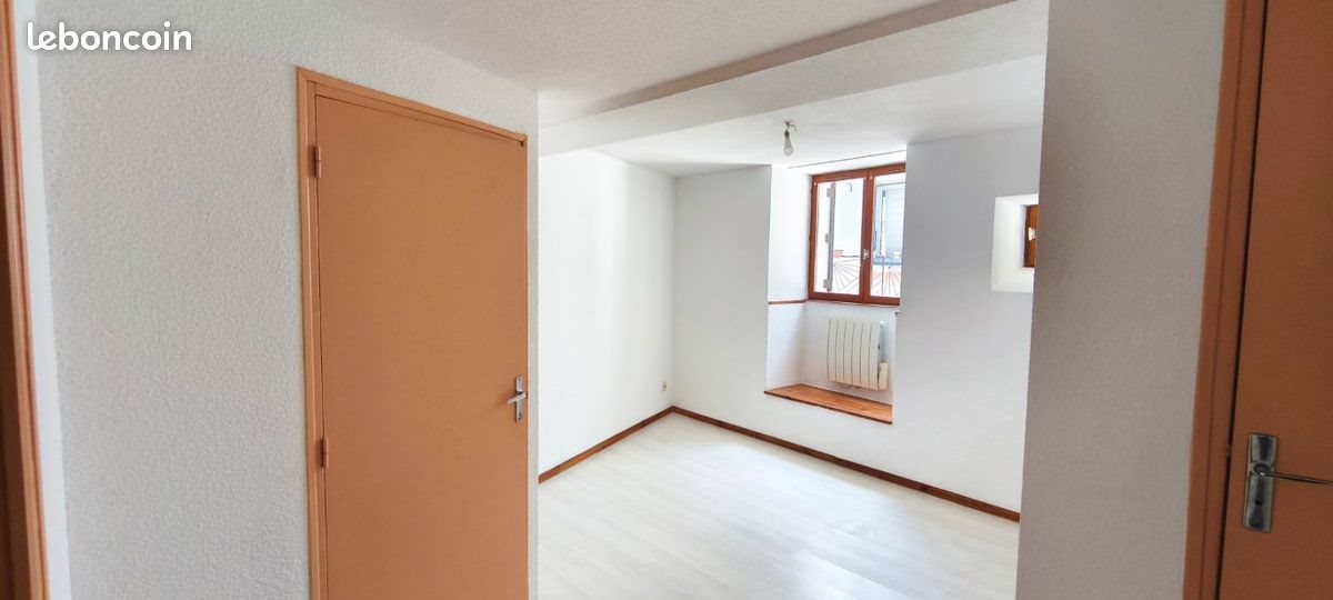 Appartement à louer, 48m², Condrieu
