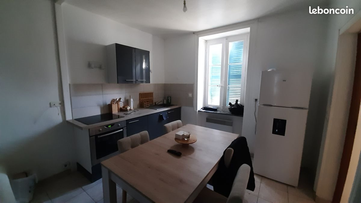 Appartement à louer, 42m², Cormoz