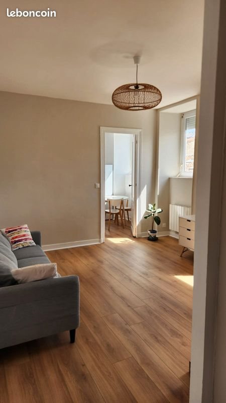Appartement à louer, 41m², Bordeaux
