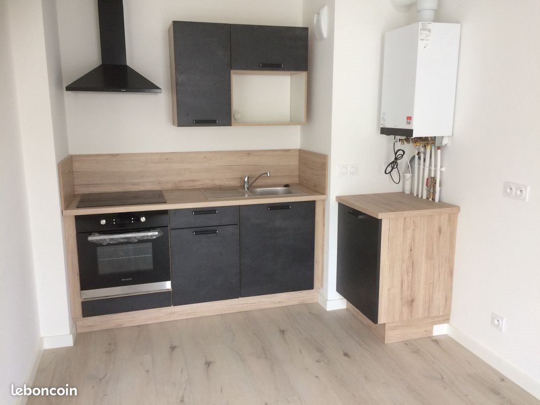 Appartement à louer, 45m², Saint-Berthevin