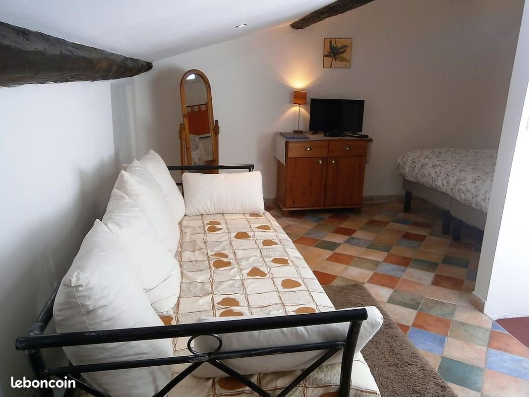 Appartement à louer, 35m², Saint-Chinian