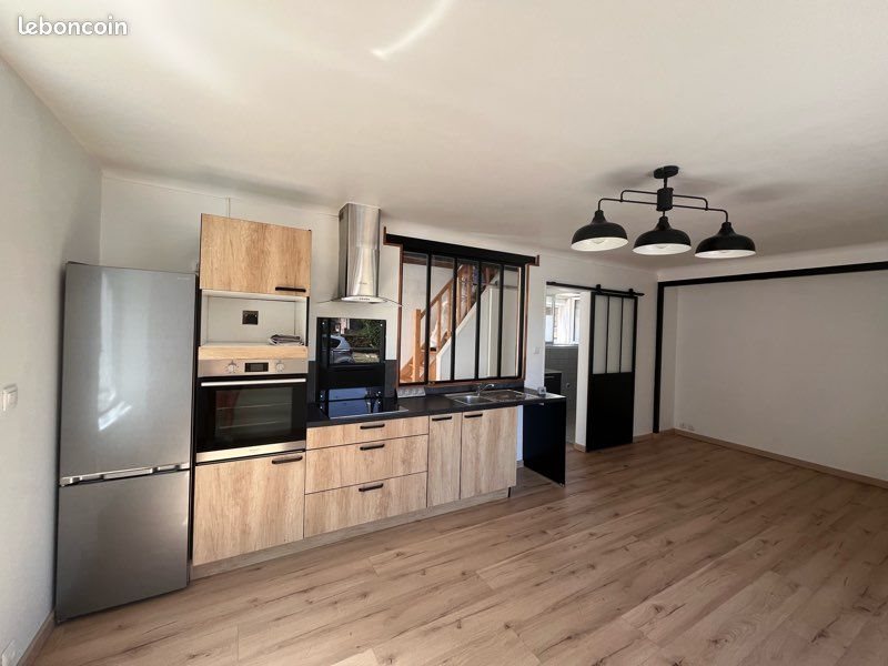 Appartement à louer, 80m², Rolampont