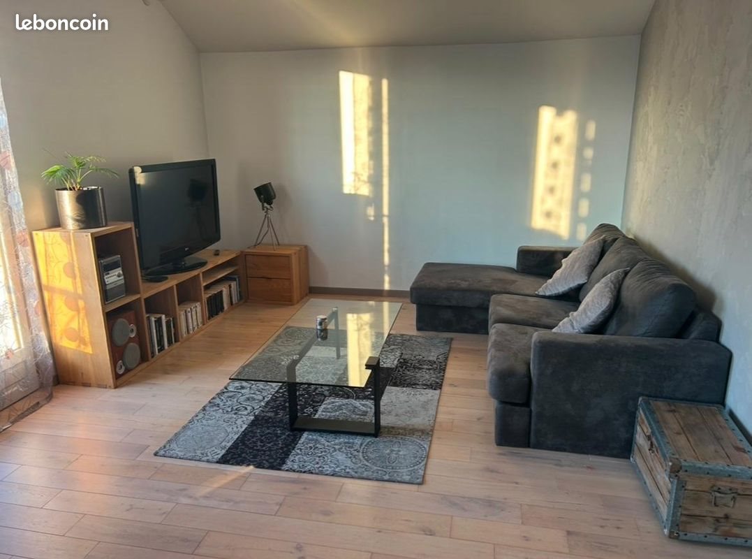 Appartement à louer, 65m², Meythet