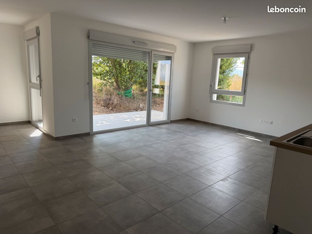 Appartement à louer, 71m², Massongy