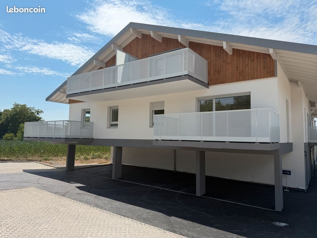 Appartement à louer, 71m², Massongy