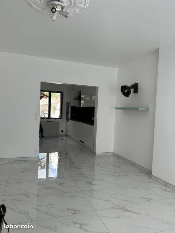 Maison à louer, 92m², Valenciennes