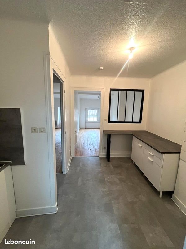 Appartement à louer, 43m², Sury-le-Comtal