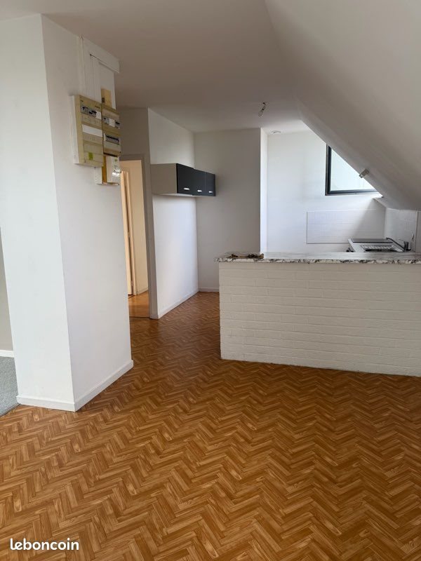 Appartement à louer, 76m², Linselles