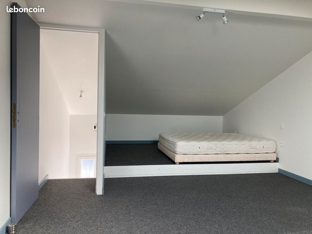 Appartement à louer, 34m², Talence