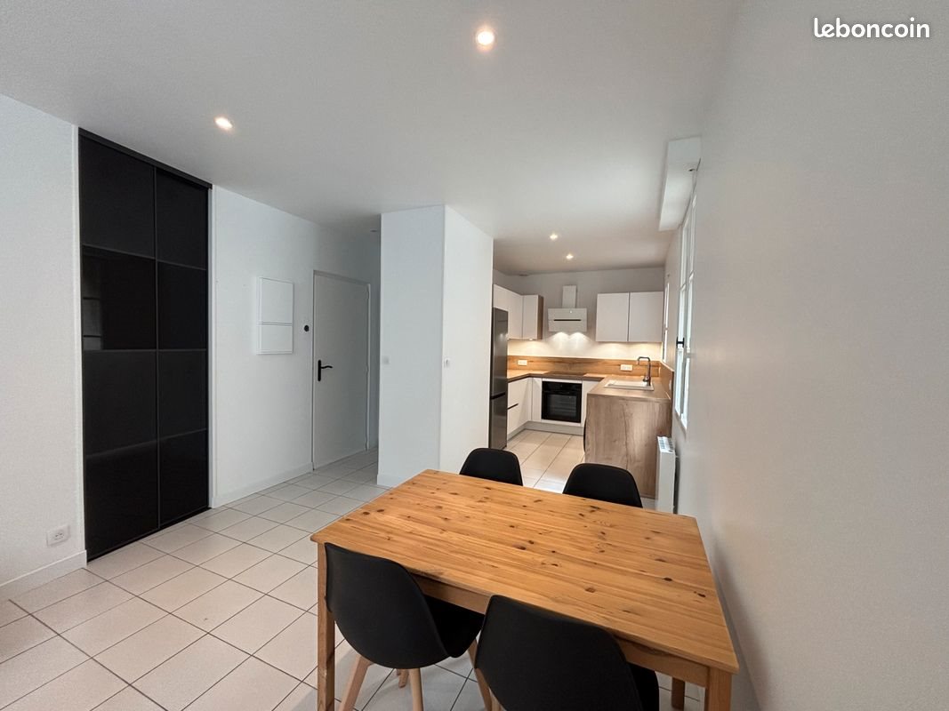 Appartement à louer, 45m², Avranches